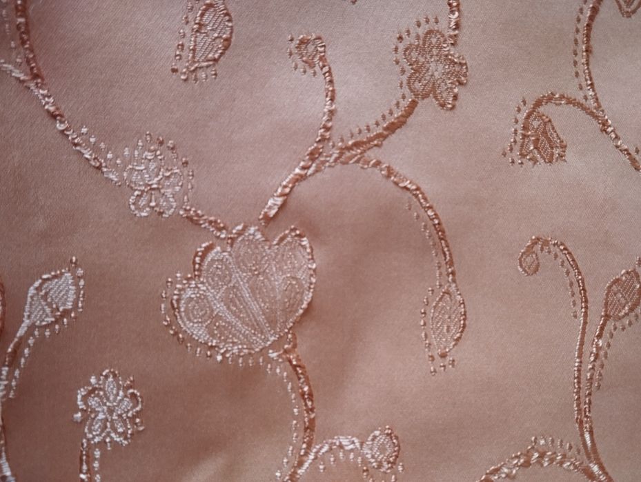 Продам новые шторы