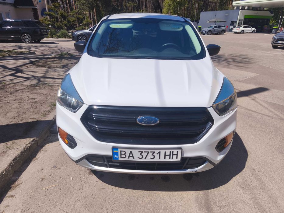 Продаж Ford Escape