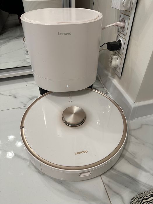 Robot sprzątający Lenovo