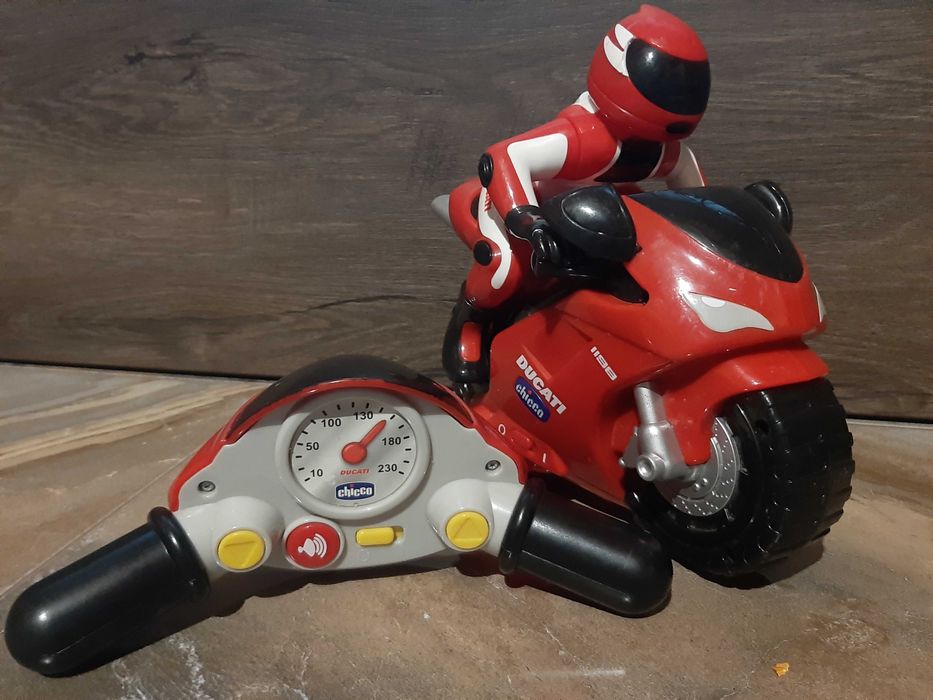 Chicco мотоцикл на радіокеруванні