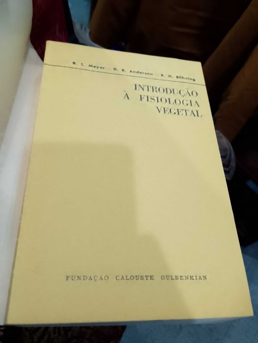 Introdução à Fisiologia Vegetal 1970 B. S. Mayer