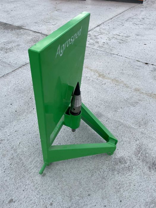 Łuparka świder do drewna AGROSPED na wałek WOM