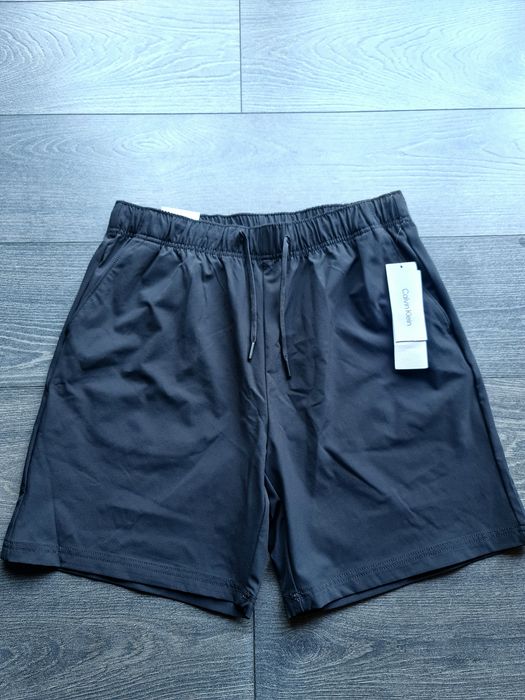 Мужские шорты. Calvin Klein. Оригинал.