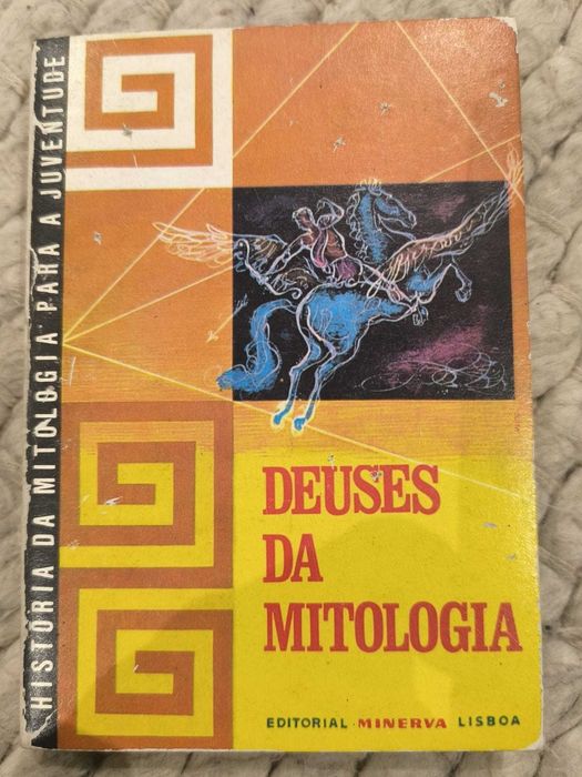 Livro "Deuses da Mitologia" de Manuel Rodrigues