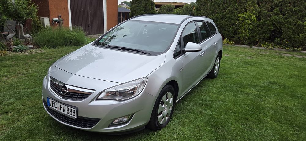 Sprzedam Opel Astra Selection