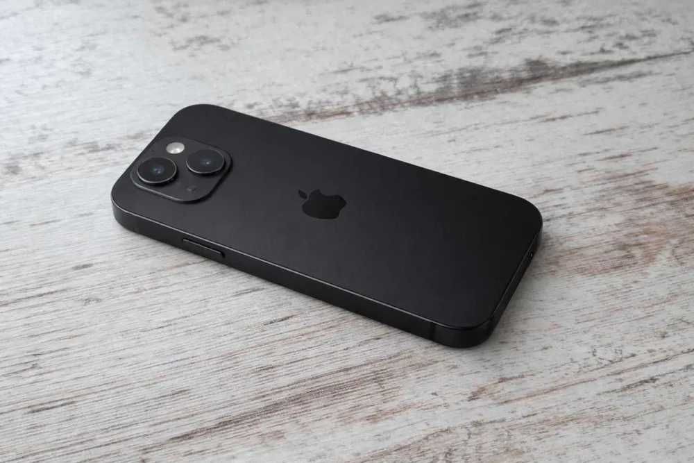 Apple iPhone 15 128GB / stan idealny / Bateria: 100%