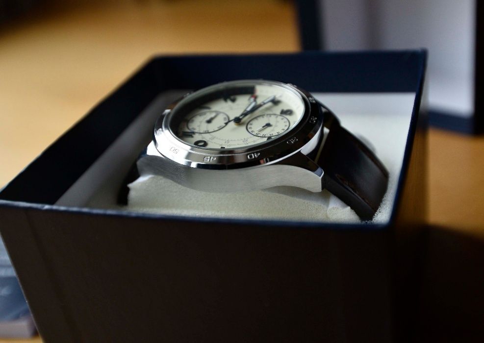 Relógio Tommy Hilfiger com pulseira de couro (Boutique dos relógios)