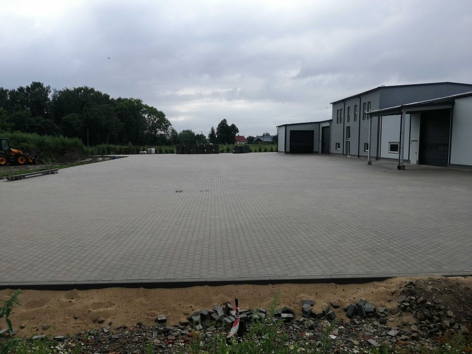 Usługi brukarskie układanie kostki brukowej prace ziemne