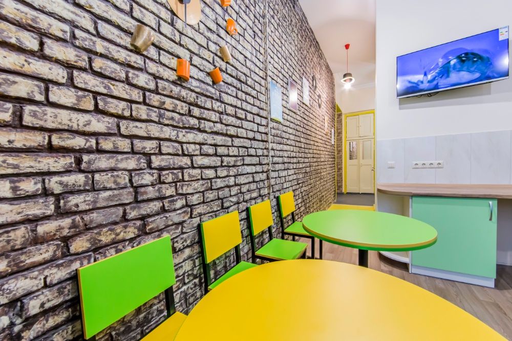 Новый хостел на Соломенке, Воздухофлотский пр. Есть свет и отопление!