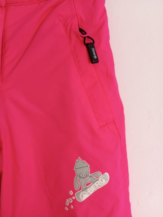 Calças de Neve Berg Tamanho 4/5 Anos