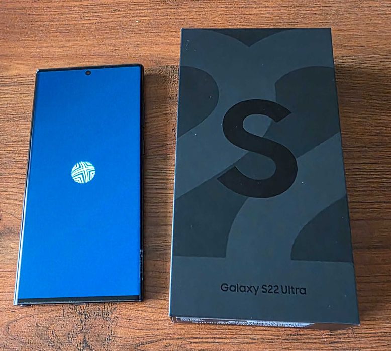 Samsung Galaxy S22 Ultra stan idealny + dodatki