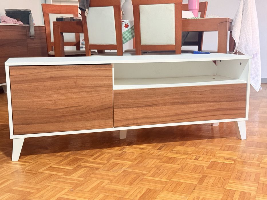 Rack a venda nas caxinas