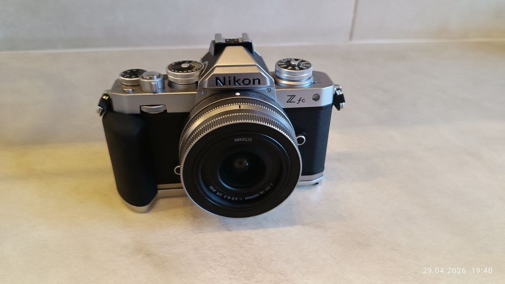 Nikon Z FC +16-50  na gwarancji tylko 820 zdjęć , jak nowy!