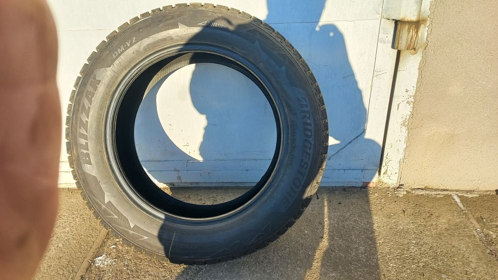 Автощини 235/60R18