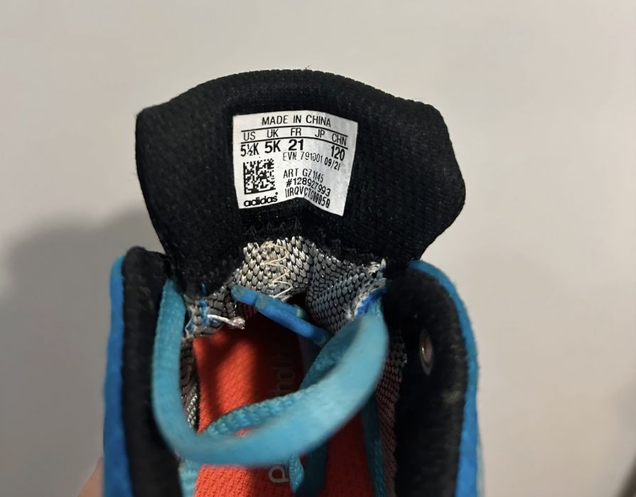 Buty dziecięce Adidas Terex r 21