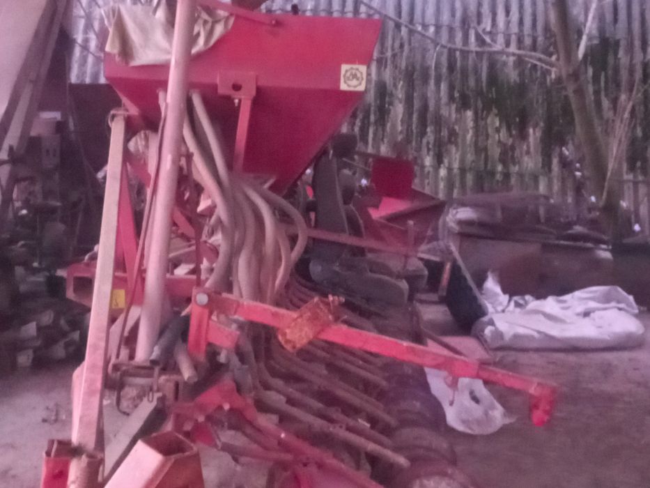 Сівалка зернова СПУ -6