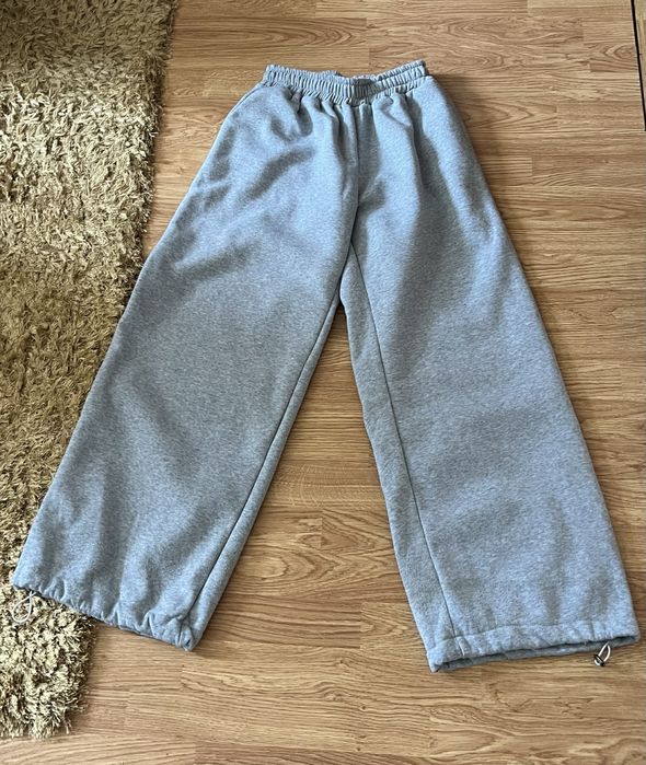 Сірі спортивні штани