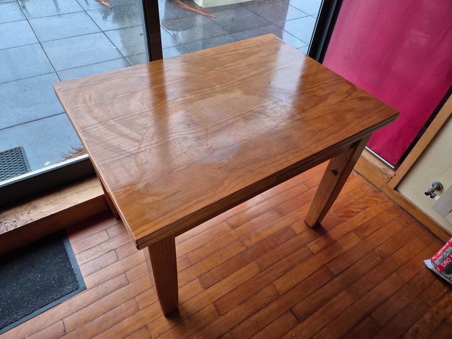 Conjunto Madeira Mesa Extensivel + 4 Cadeiras