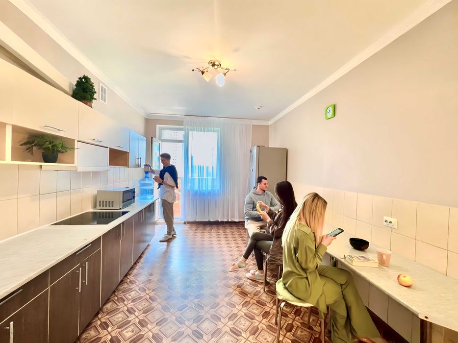 Современный хостел с отоплением для студентов метро Лыбедская.