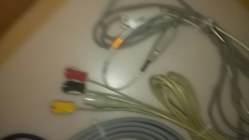 Kardiomonitor funkcji życiowych Dinamap plus i Dinamap 8100