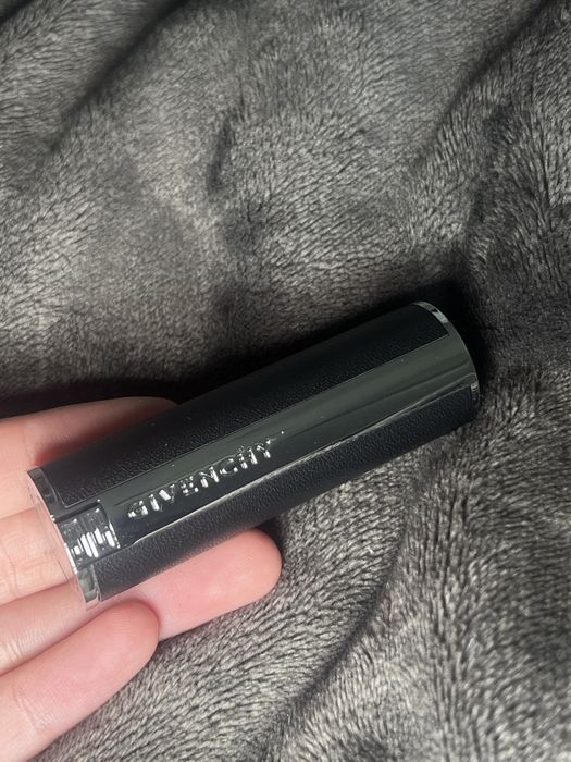 Givenchy Le Rouge Interdit 227