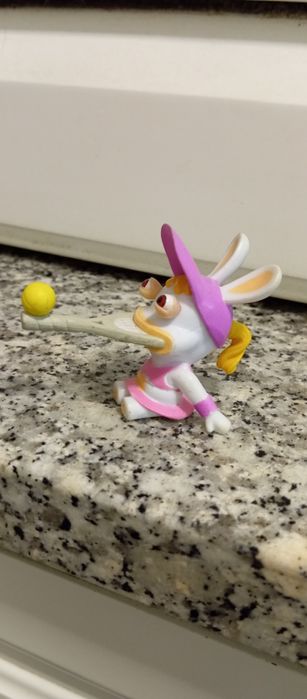 Diversas figuras de coleção