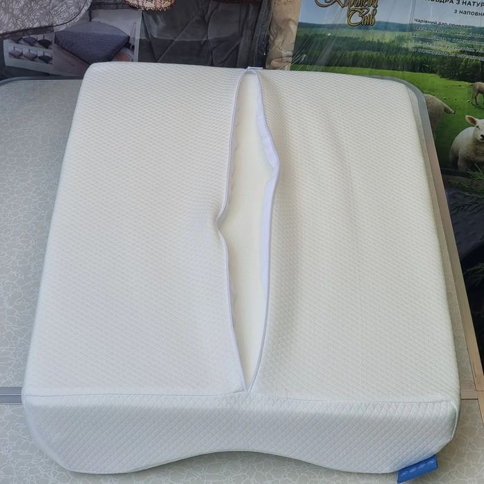 Подушка Memory латексна хвиля 63x43x10/8cm. Ideia.