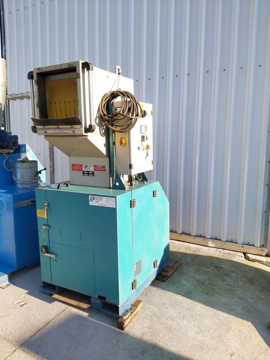 Máquina de moer e separar Cobre /  PARA DESOCUPAR