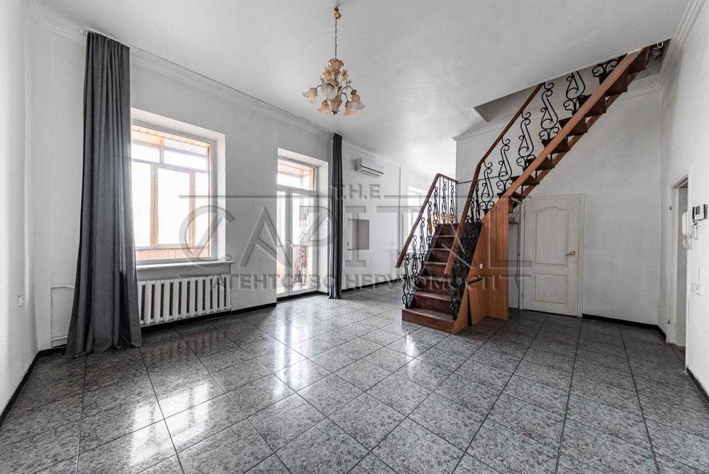 Продаж дворівневої квартири в центрі Києва - Басейна 12 - Печерськ