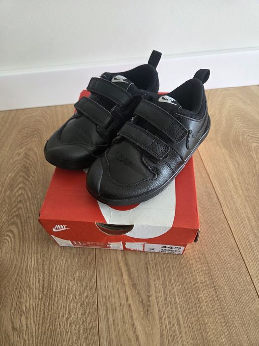 Buty Nike rozmiar 27