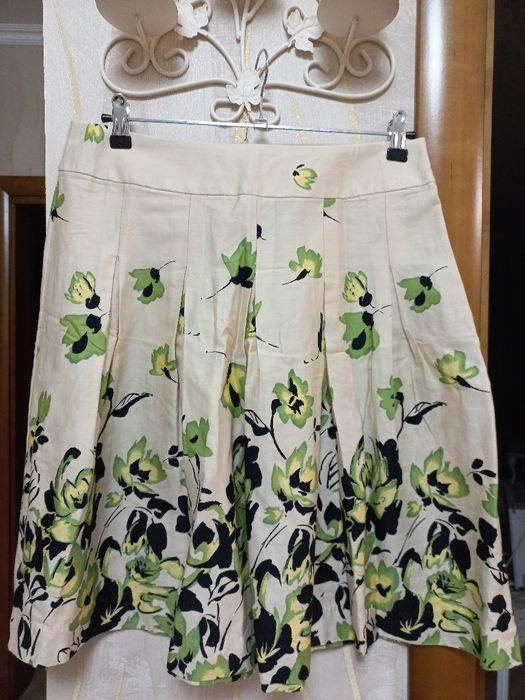Продам спідницю (юбку)