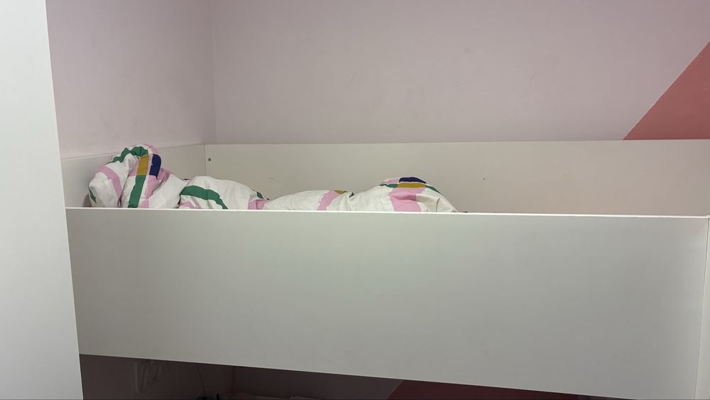 Ikea cama alta Smastad
