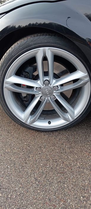 Audi TTS czarny 2.0 quattro