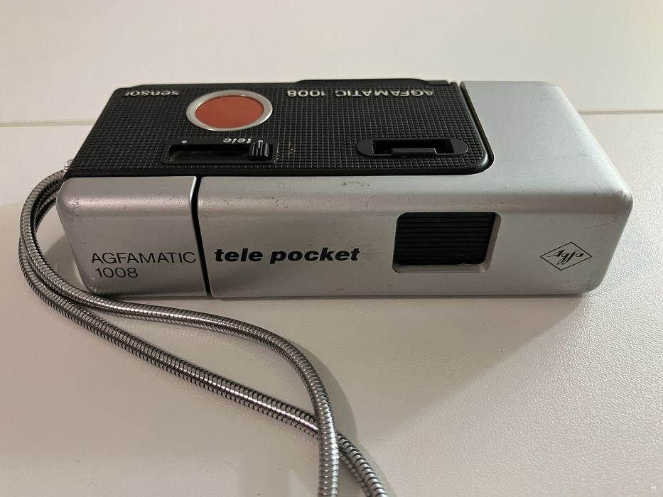 Câmara fotográfica agfamatic 1008.