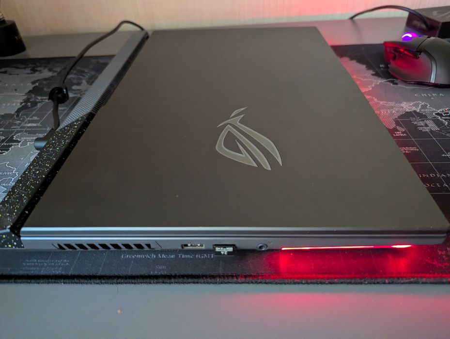 Ноутбук Asus RogStrix G713