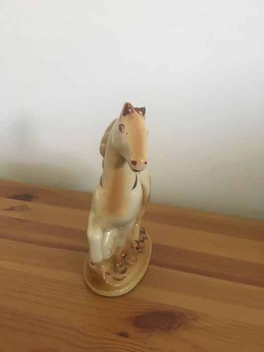 Konik ceramiczny PRL