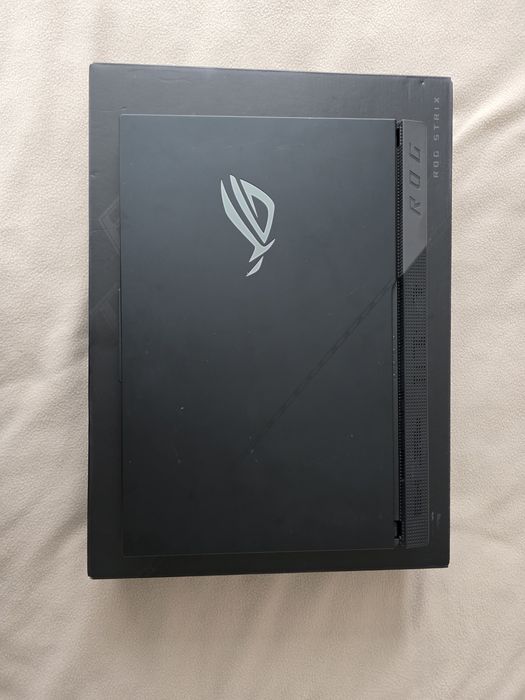 ASUS ROG Strix Scar 17 2023 G733PY RTX4090