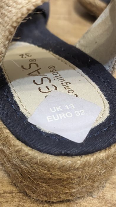 Sandałki dziecięce, rozmiar 32, nowe, z metką.