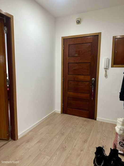 Vendo Apartamento T.4 - Qt. Da Matinha - Leiria