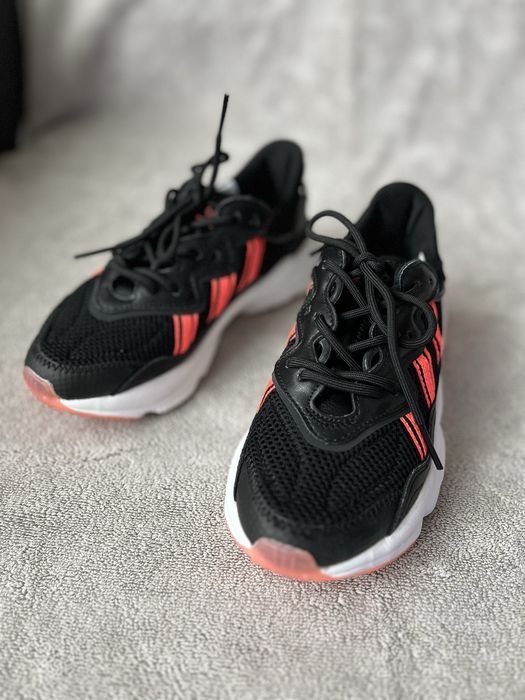 Кросівки adidas Ozweego