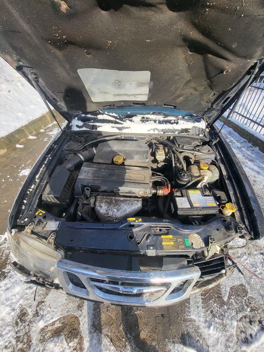 Saab 93 2.0 uszkodzony