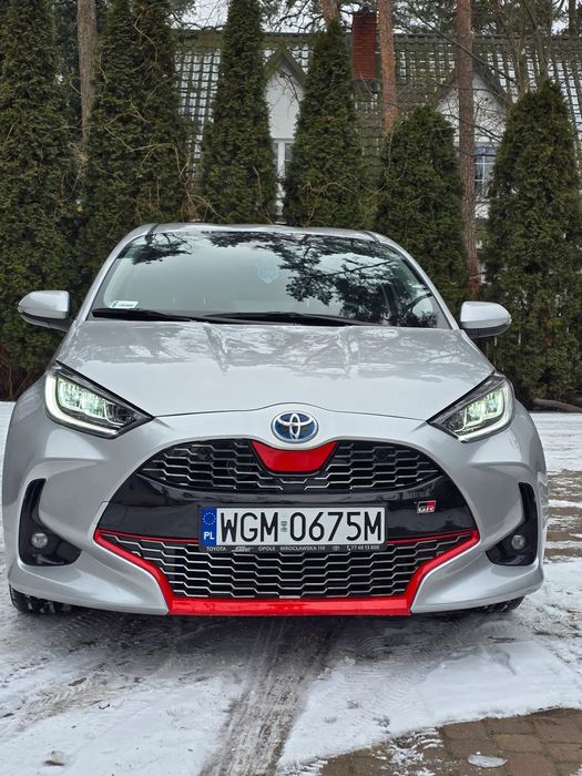 Toyota Yaris Toyota Yaris 1.5 Hybrid Super Stan