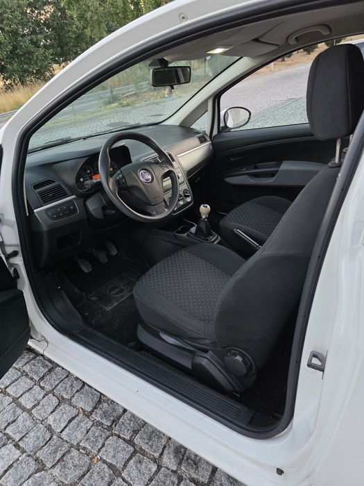 Fiat Punto comercial