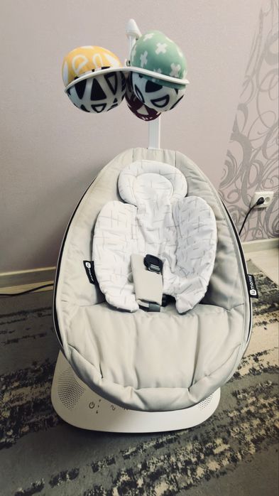 4moms MamaRoo 5.0 електронна гойдалка
