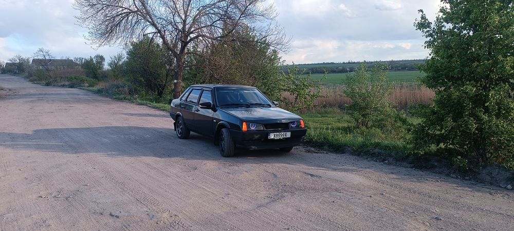 Продам ваз 21099