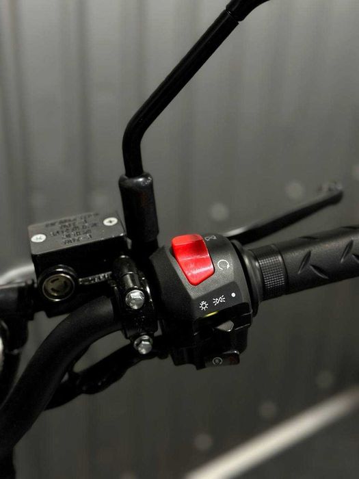 Новий мотоцикл Spark SP200R-26T