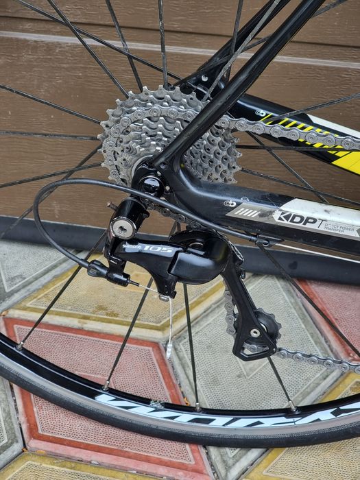 Boardman Carbon Shimano 105