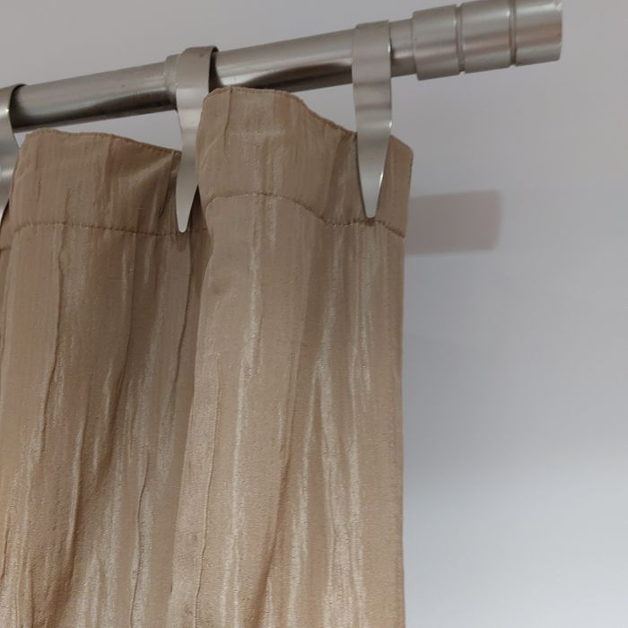 Cortinas , varão e  acessórios