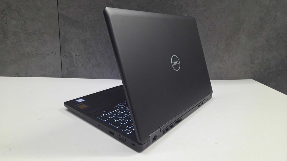 Dell Latitude 5591 i5 8300H DOTYK ram 16GB dysk 256SSD Laptop HDMI IPS