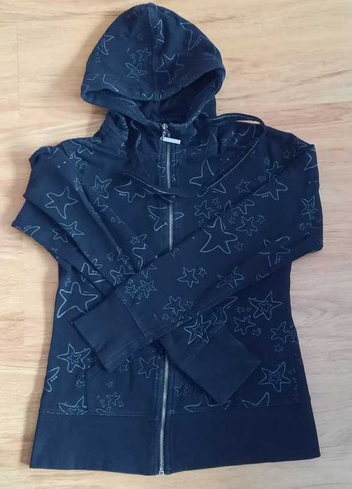 Czarna bluza (Butik)
